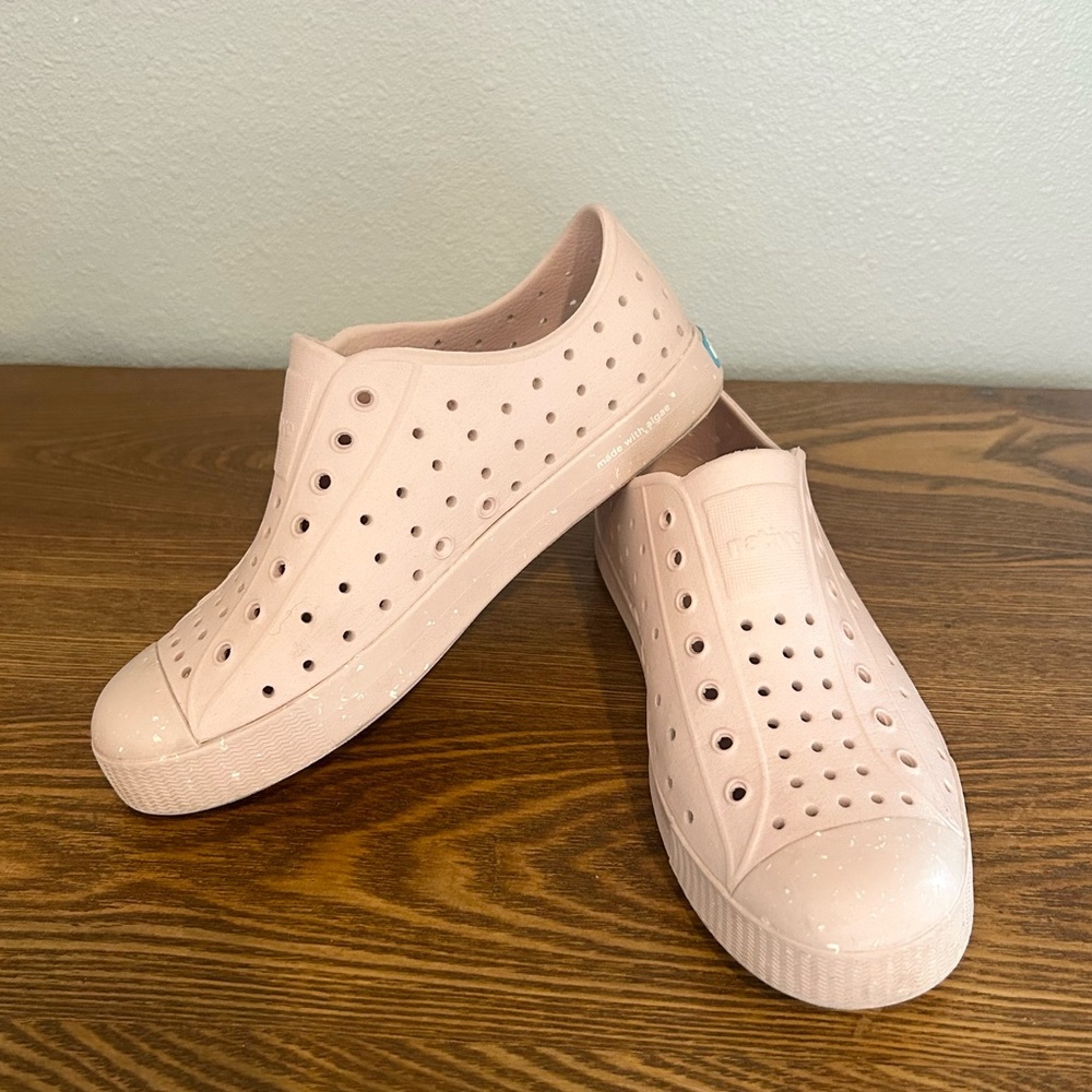 Native Jefferson Blooms Shoes
